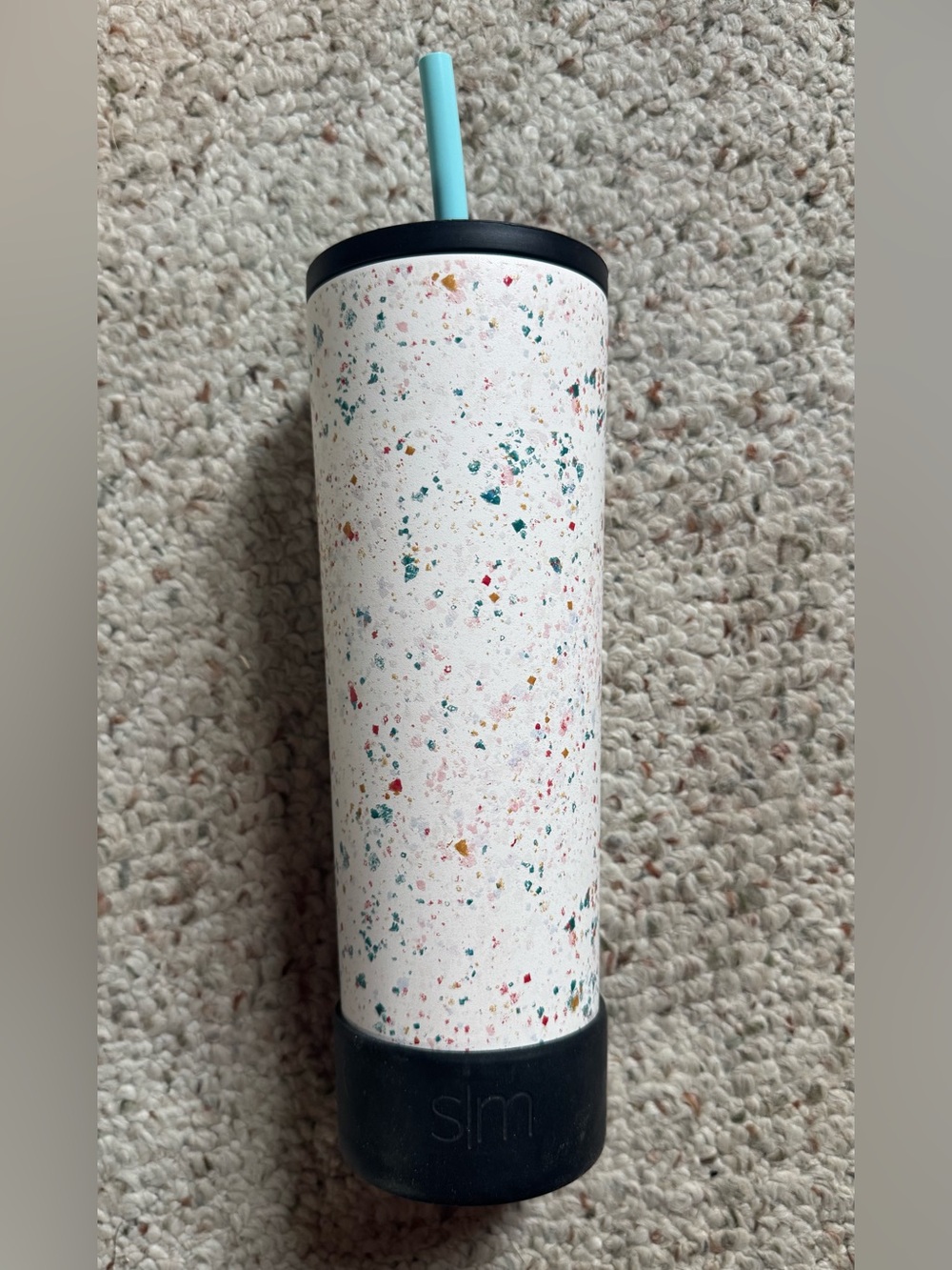 Simple Modern 28oz silicone straw stainless steel insulated cup